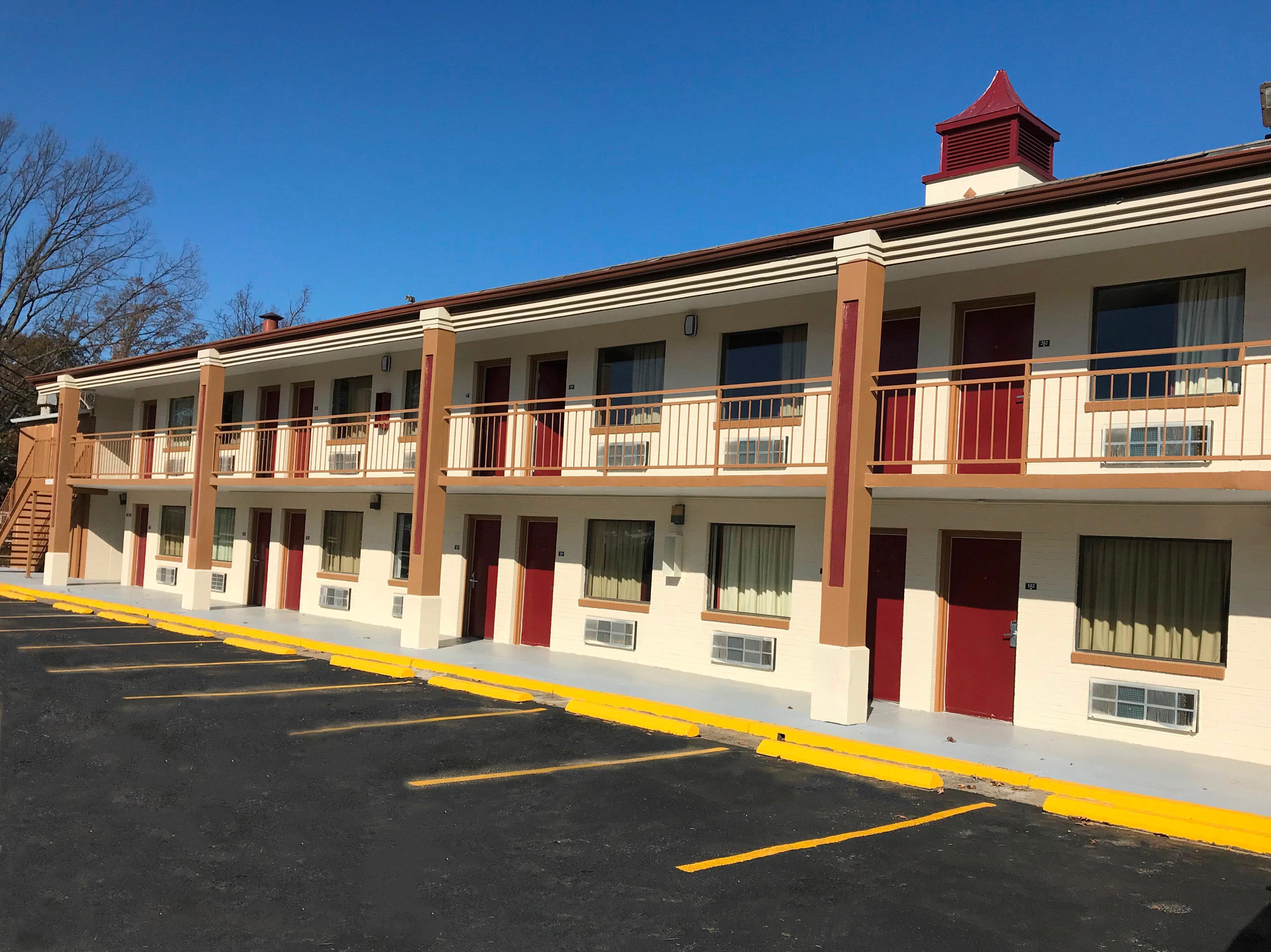 Red Roof Inn Memphis - Graceland Airport Ngoại thất bức ảnh
