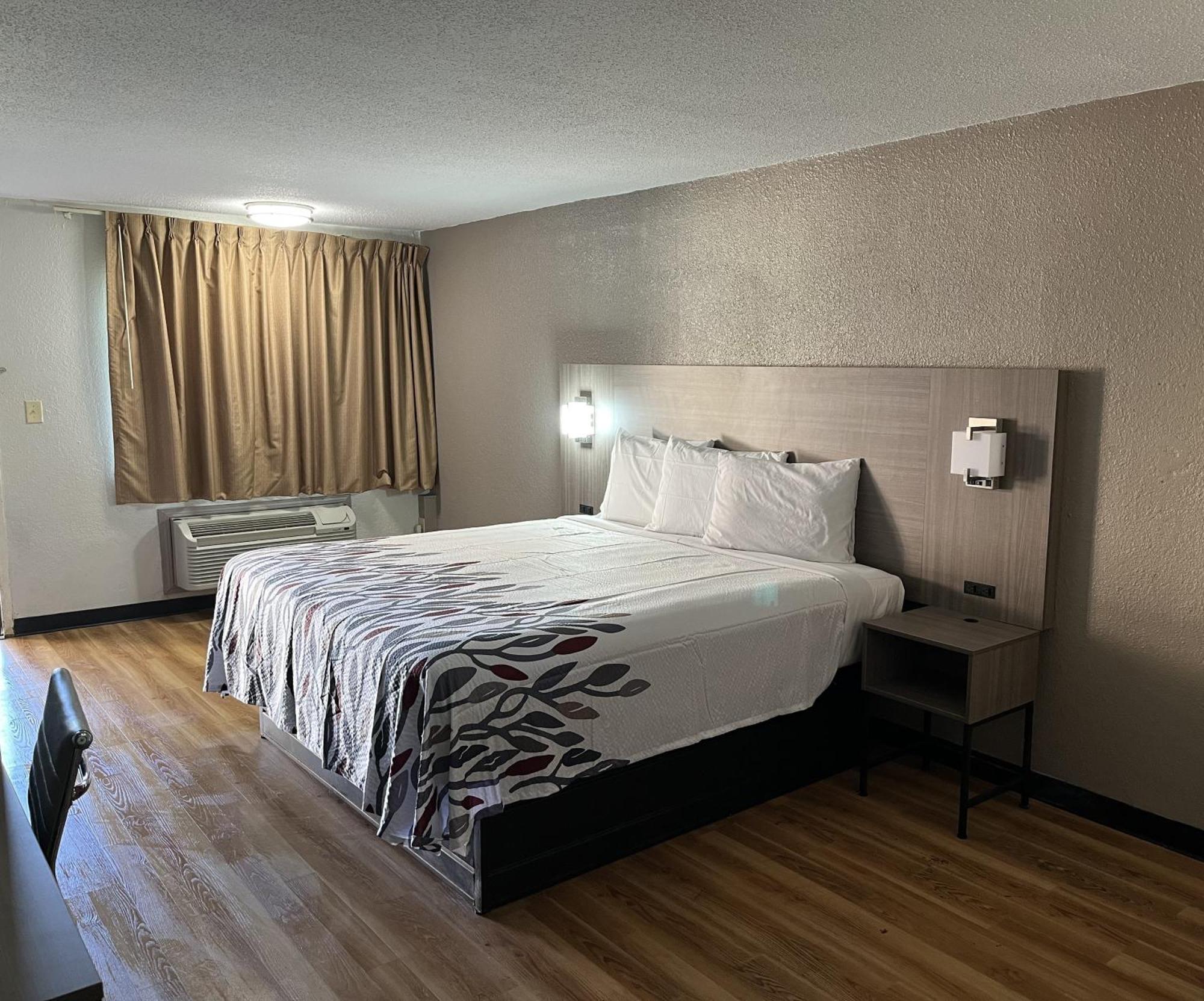 Red Roof Inn Memphis - Graceland Airport Ngoại thất bức ảnh
