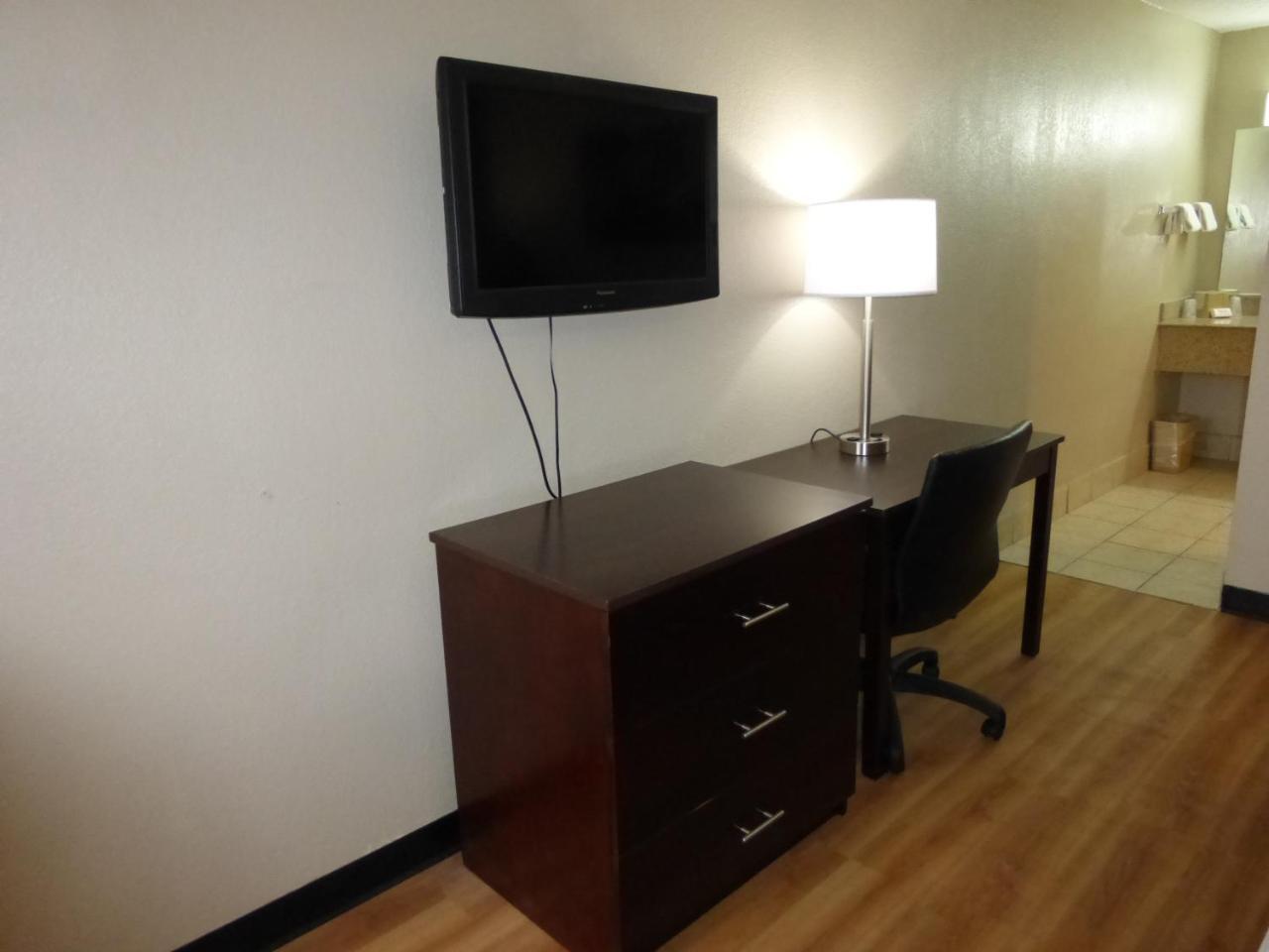 Red Roof Inn Memphis - Graceland Airport Ngoại thất bức ảnh
